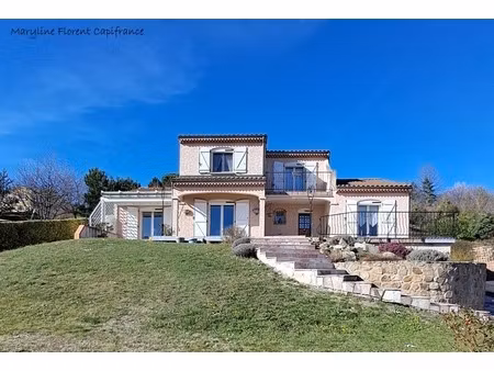 vue imprenable & prestations uniques – villa de 173 m² à la roche-blanche