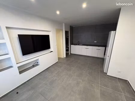 location appart meublé 32m2 roanne