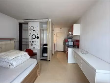 studio étudiant meublé