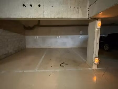 location place de parking – alfortville (rer d à 6 min)