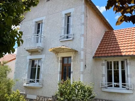 charmante maison en pierres à poitiers