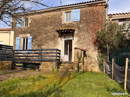 maison avec petit jardin