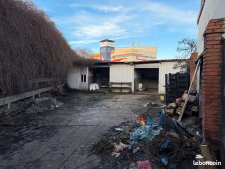 local à saint-denis