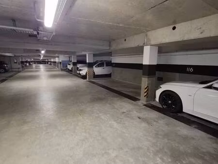 parking à louer