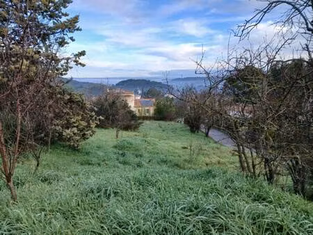 terrain constructible viabilisé à vendre