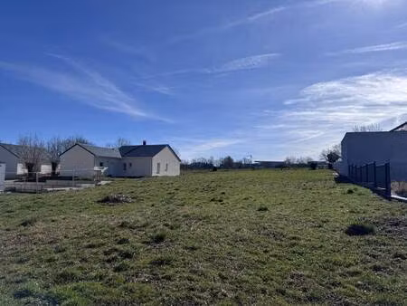 terrain constructible viabilisé à vendre