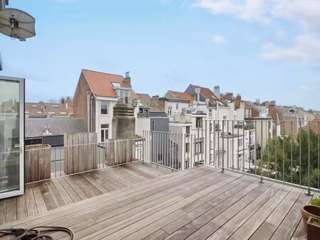 appartement à louer à ixelles € 2.750 (llhb9) - eurorent | zimmo