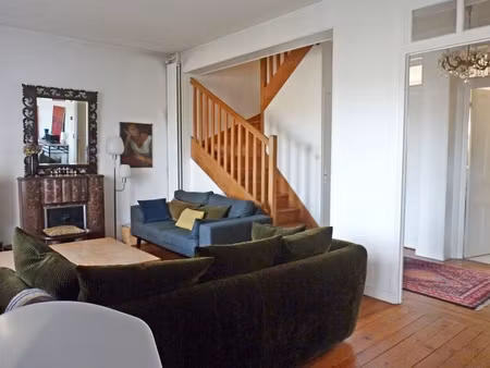 appartement 7 pièces - 148 m²