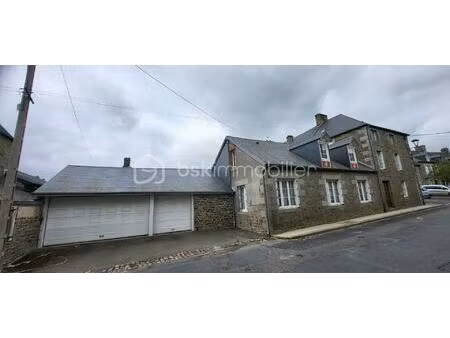 maison de village de 200 m² à landelles-et-coupigny