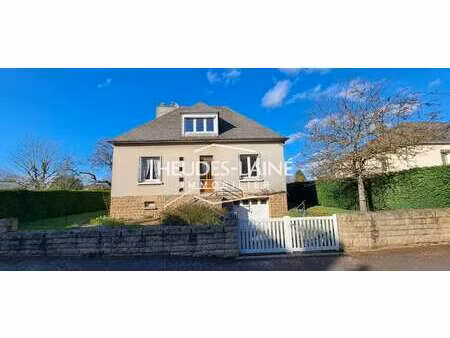 vente maison à saint-hilaire-du-harcouët (50600) : à vendre / 125m² saint-hilaire-du-harco