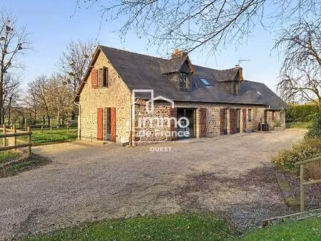 vente maison à oisseau (53300) : à vendre / 130m² oisseau