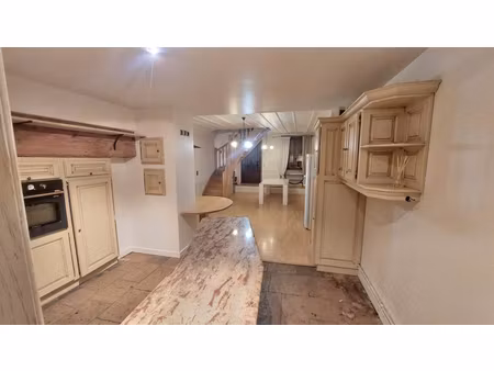 maison mitoyenne centre-ville saint hippolyte 190 m2