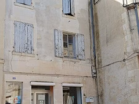 immeuble investisseur. centre ville - cour - jardin - stationnement