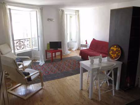 versailles place charost