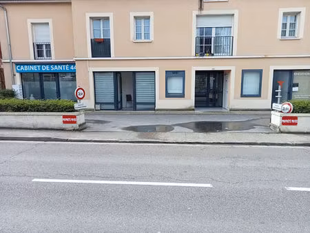 local activite a louer beynes