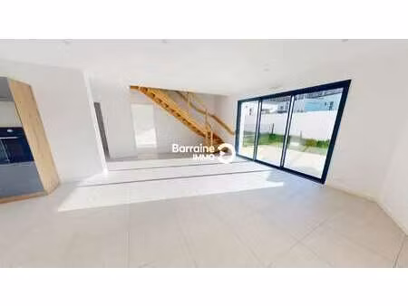 vente maison à landerneau (29800) : à vendre / 111m² landerneau
