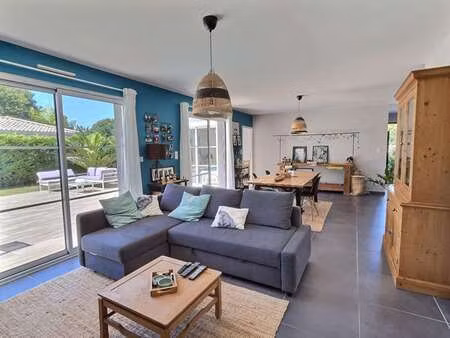 vente maison piscine à carcans (33121) : à vendre piscine / 156m² carcans