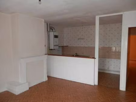 location appartement 2 pièces à la flèche (72200) : à louer 2 pièces / 51m² la flèche