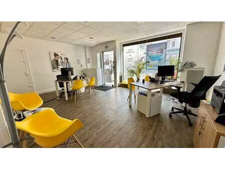 location bureaux et commerces à brest siam (29200) : à louer / 47m² brest siam