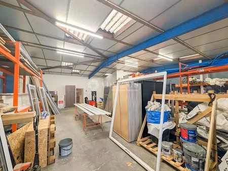 local d'activite a louer