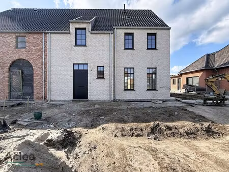 huis te huur in maldegem met 4 slaapkamers