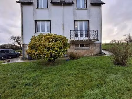 maison 5 chambres 148 m² / garage / fort potentiel / 144 000