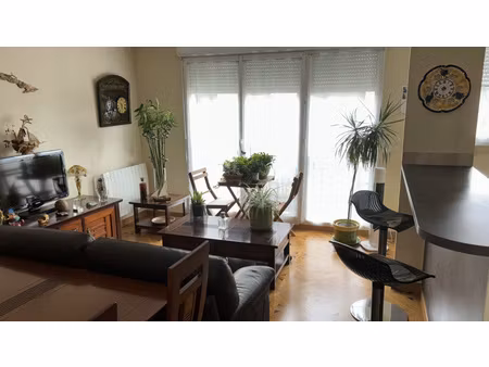 appartement t3/f3 de 59 m² avec place de parking en sous-sol incluse