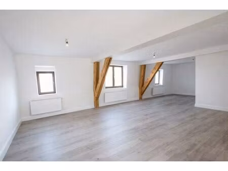 appartement te huur in sint-kruis met 3 slaapkamers