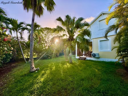 maison à vendre saint francois 2 pièce(s) 34m2 220 000€