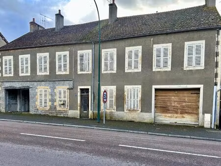 vente immeuble 300 m2 à fours