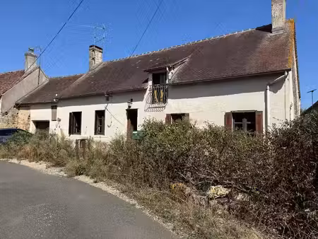 vente maison 4 pièces 107.68 m² à coulonges (86290)  60 000 €