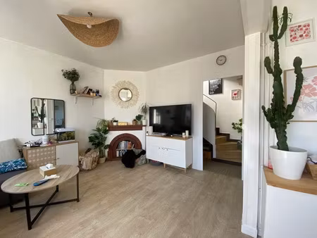 vente maison 5 pièces 80 m² à sainte-bazeille (47180)  135 000 €