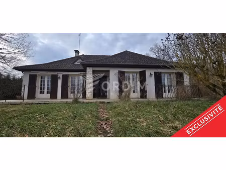 vente maison 4 pièces 215 m² à thauvenay (18300)  179 000 €