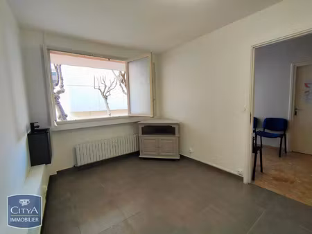 local commercial à louer - sanary-sur-mer (83) - 585€