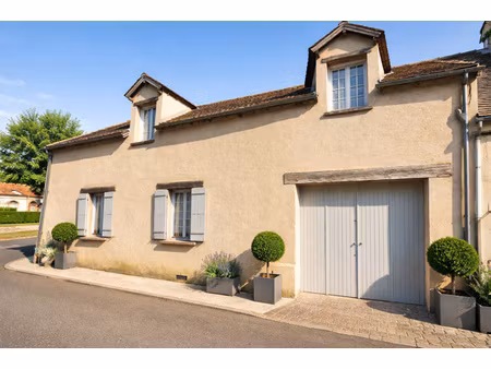 maison 6 pièces en centre ville avec garage et jardin