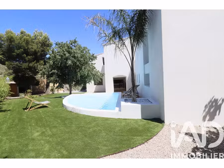 vente maison 5 pièces 238 m² marseille 9 (13009)