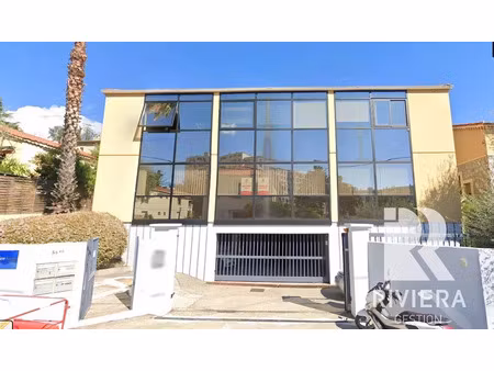 location bureau 3 pièces 70 m² à nice (06200)