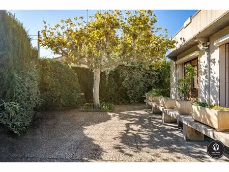 marseille 8éme sainte anne à vendre maison t6 avec grand jardin
