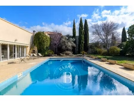 villa traditionnelle - 3 chambres - t2 - piscine - pool house