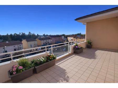 location appartement 4 pièces 120 m² à andrézieux-bouthéon (42160)