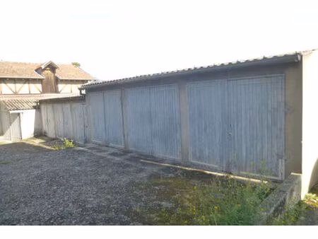location garage à le puy-en-velay (43000)
