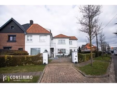 ruime woning met kangoeroemogelijkheden in genk