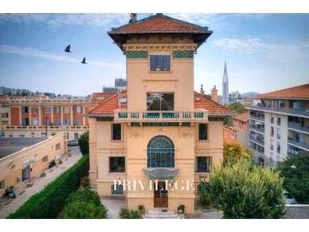 maison de luxe à vendre à nice : 2 880 000 € | 824m²