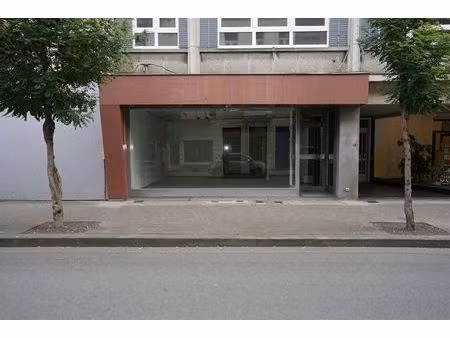 instapklaar bureel tussen grote markt & conservatoriumplein