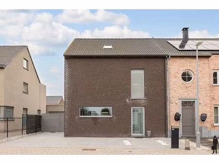 instapklare hob met ruime tuin in hamme-zogge