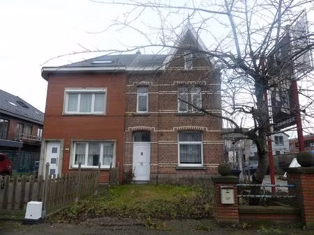 charmante woning met 3 slaapkamers!