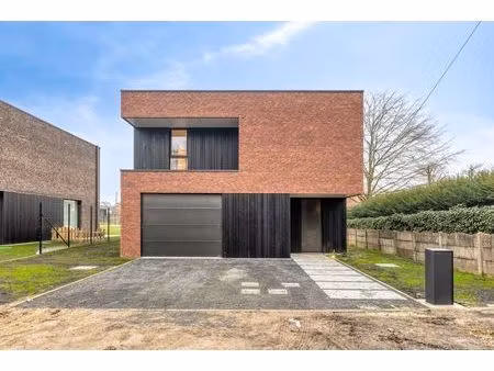 afgewerkte nieuwbouwvilla - 6% btw mogelijk