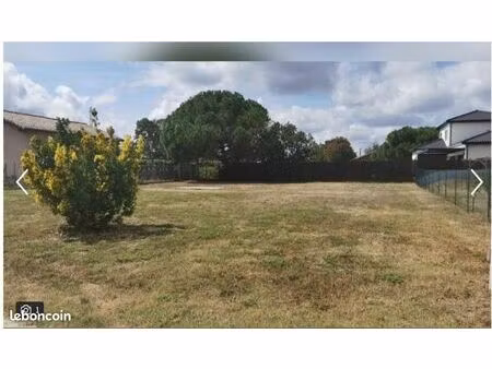 terrain 800 m² fonsorbes
