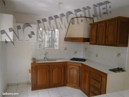 villa 4 pièces 90 m²