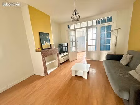 appartement 2 pièces 55 m²